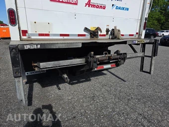 2019 Isuzu FTR Base Low Tilt – miniatura 16