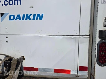 2019 Isuzu FTR Base Low Tilt – miniatura 19