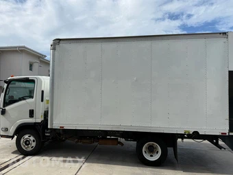 2019 Isuzu NPR – miniatura 8
