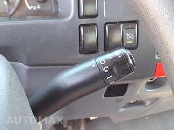 2019 Isuzu NPR – miniatura 27