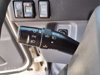 2019 Isuzu NPR – miniatura 28