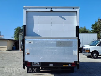 2019 Isuzu NPR – miniatura 4