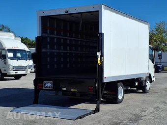 2019 Isuzu NPR - miniatura 15
