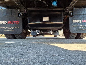 2019 Isuzu NPR - miniatura 21
