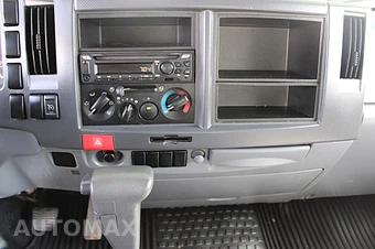 2019 Isuzu NPR - miniatura 23