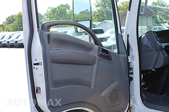 2019 Isuzu NPR - miniatura 32