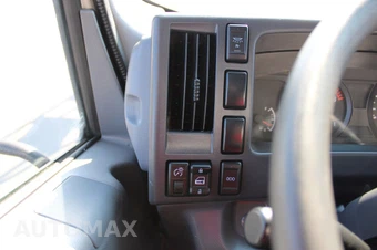 2019 Isuzu NPR - miniatura 39
