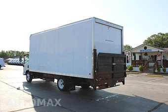 2019 Isuzu NPR - miniatura 4