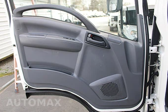 2019 Isuzu NPR - miniatura 18
