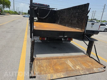2019 Isuzu NPR HD Base Low Tilt – miniatura 16