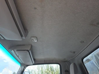 2019 Isuzu NPR HD Base Low Tilt – miniatura 18
