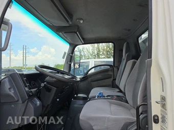 2019 Isuzu NPR HD Base Low Tilt – miniatura 7