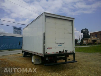 2019 Isuzu NPR HD Base Low Tilt - miniatura 11