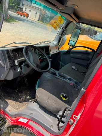 2019 Isuzu NPR HD Base Low Tilt - miniatura 12