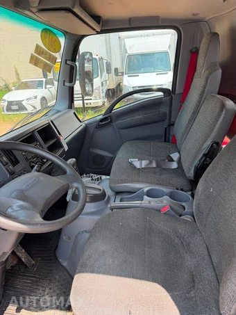 2019 Isuzu NPR HD Base Low Tilt - miniatura 8
