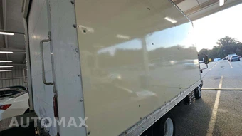 2019 Isuzu NPR HD Base Low Tilt - miniatura 21