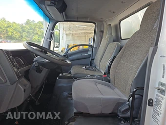 2019 Isuzu NPR HD Base Low Tilt - miniatura 7