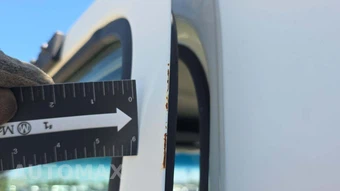 2019 Isuzu NPR HD Base Low Tilt - miniatura 17