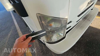 2019 Isuzu NPR HD Base Low Tilt - miniatura 18