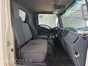 2019 Isuzu NPR HD Base Low Tilt - miniatura 8