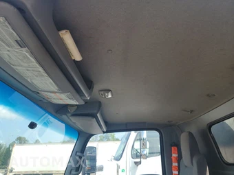 2019 Isuzu NPR HD Base Low Tilt – miniatura 16