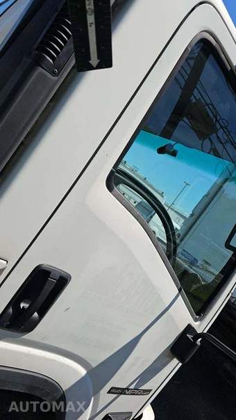 2019 Isuzu NPR HD Base Low Tilt – miniatura 20