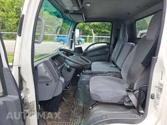 2019 Isuzu NPR HD Base Low Tilt – miniatura 7