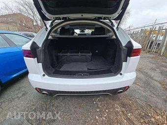 2019 Jaguar E-PACE S – miniatura 14