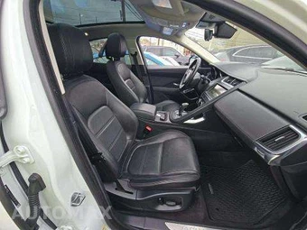 2019 Jaguar E-PACE S – miniatura 18