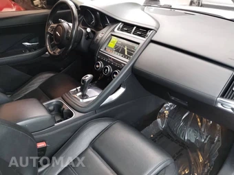 2019 Jaguar E-PACE S - miniatura 27