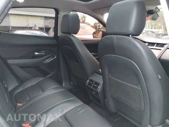 2019 Jaguar E-PACE S - miniatura 31