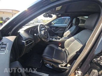 2019 Jaguar F-PACE Premium - miniatura 3