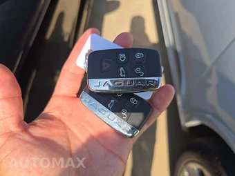 2019 Jaguar F-PACE Premium - miniatura 5