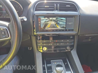 2019 Jaguar F-PACE Premium - miniatura 7