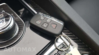 2019 Jaguar F-PACE Premium – miniatura 17
