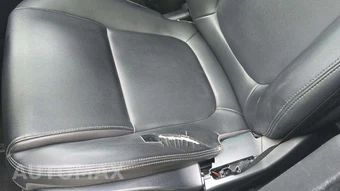 2019 Jaguar F-PACE Premium – miniatura 25