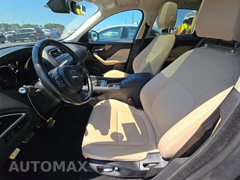 2019 Jaguar F-PACE Premium – miniatura 7