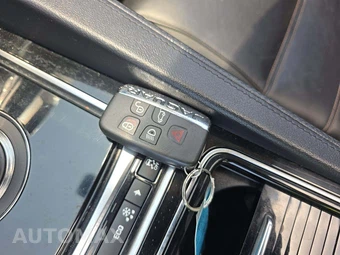 2019 Jaguar F-PACE Prestige – miniatura 8