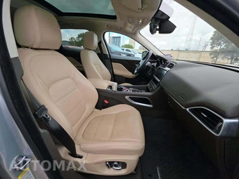 2019 Jaguar F-PACE Prestige – miniatura 15