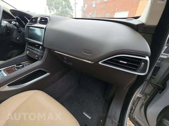 2019 Jaguar F-PACE Prestige – miniatura 16