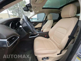 2019 Jaguar F-PACE Prestige – miniatura 3