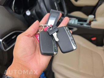 2019 Jaguar F-PACE Prestige – miniatura 5
