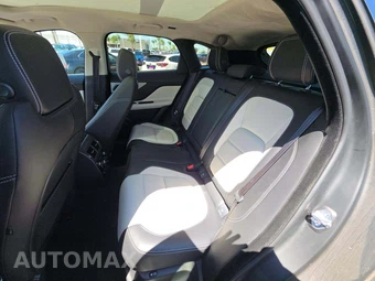 2019 Jaguar F-PACE R-Sport – miniatura 10
