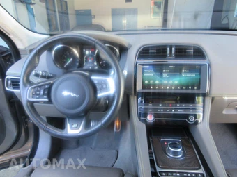 2019 Jaguar F-PACE R-Sport – miniatura 46