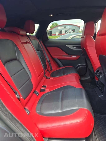 2019 Jaguar F-PACE S – miniatura 16