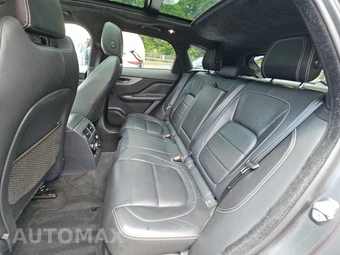 2019 Jaguar F-PACE S – miniatura 13