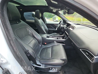 2019 Jaguar F-PACE S – miniatura 8