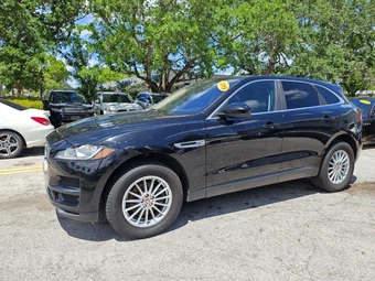 2019 Jaguar F-PACE – miniatura 2
