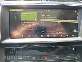 2019 Jaguar F-PACE – miniatura 24