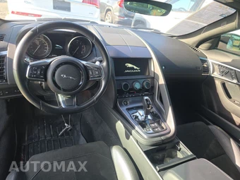2019 Jaguar F-TYPE P300 Coupe – miniatura 11
